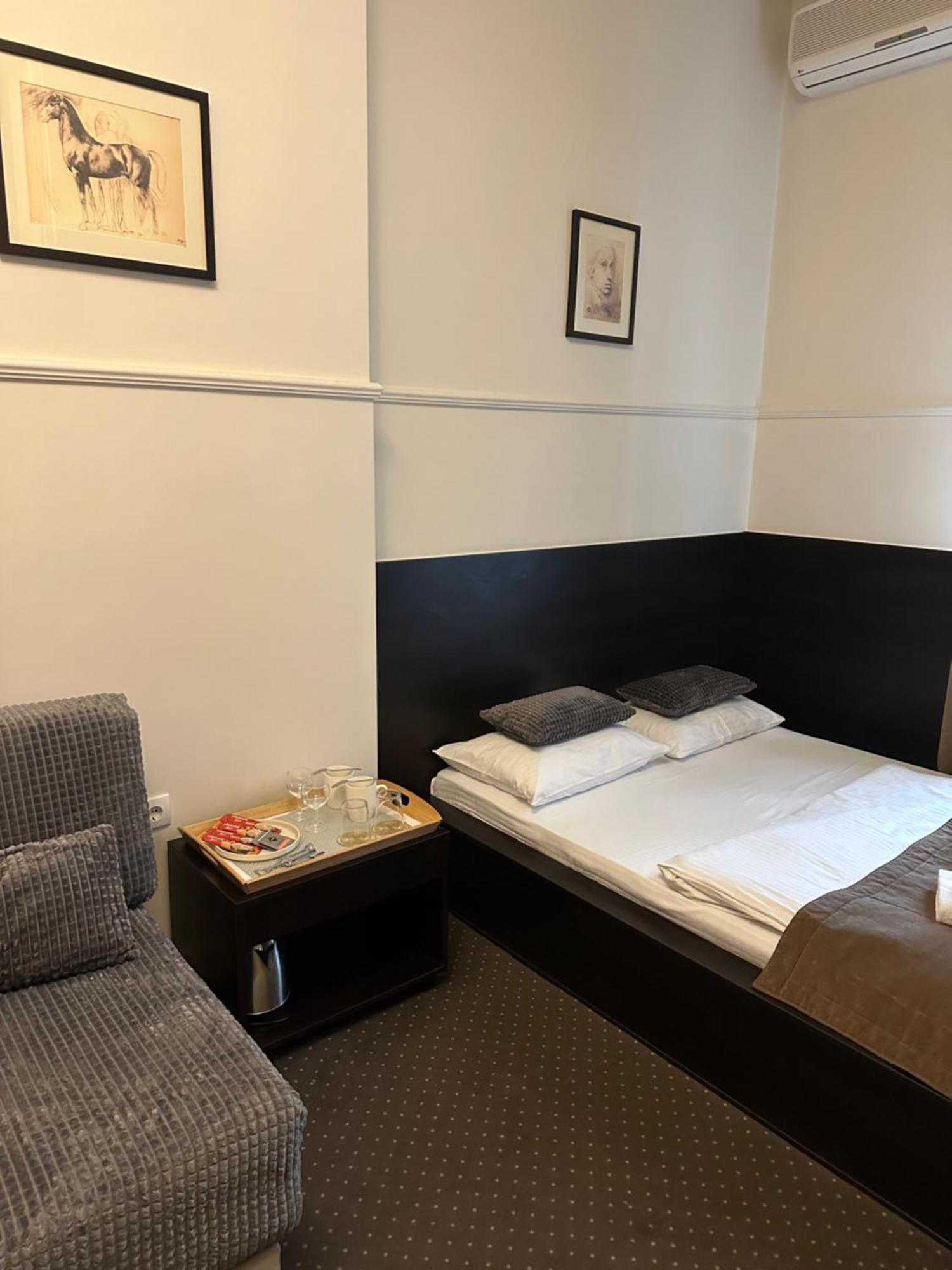Top Central Rooms 베오그라드 외부 사진